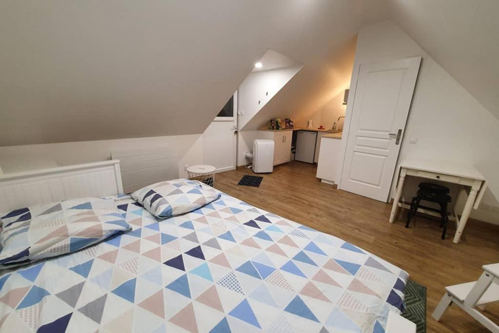 Studio Au Coeur Des Vignes Apartment Montlouis-sur-Loire Luaran gambar
